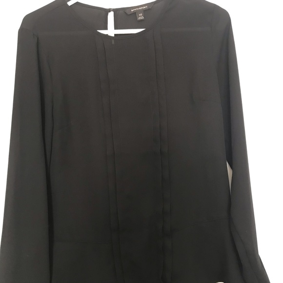 Banana Republic long sleeved flare top - Picture 4 of 5